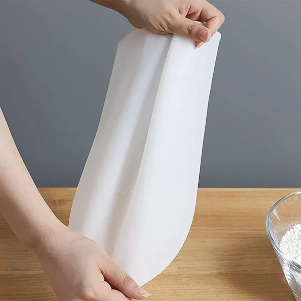Large Reusable Silicone Kneading Bag, Fold Top Closure, White, Collapsible, Multipurpose Food Storage Bag for Baking, Cooking, and Preservation